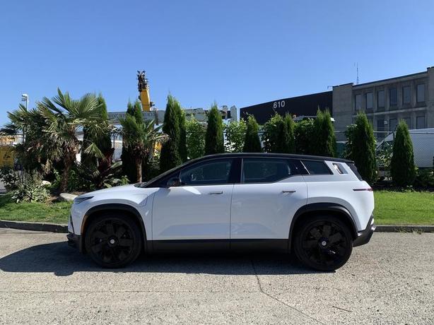 2023 Fisker Ocean Extreme 4dr All Wheel Drive Automatic image 5