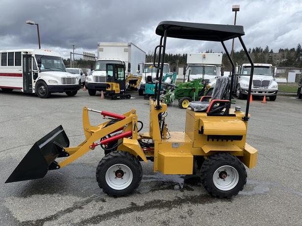 2024 AGT KRW23 Mini Loader 739CC Gas Engine 4x4 (New) image 4