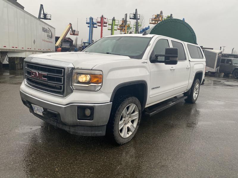 2015 GMC Sierra 1500 SLE Crew Cab Short Box 4WD With Canopy display photo