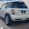 2004 MINI Cooper Hardtop S MANUAL, LEATHER SEATS, BLACK INTERIOR, SUNROOF, AUTO  thumbnail image 4