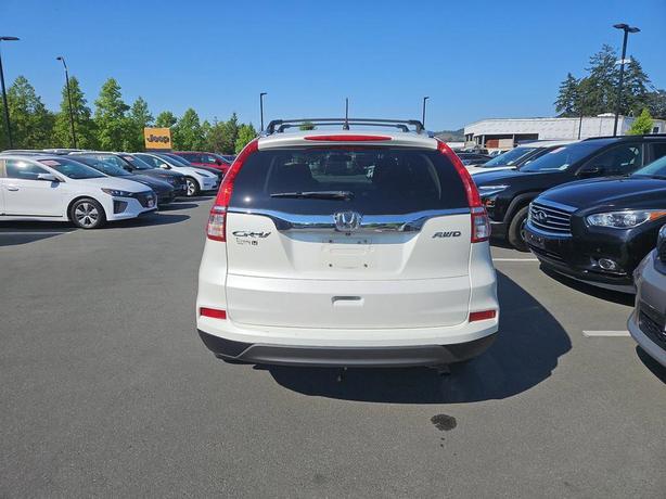 2015 Honda CR-V AWD 5dr LX | No Reported Accidents! image 5