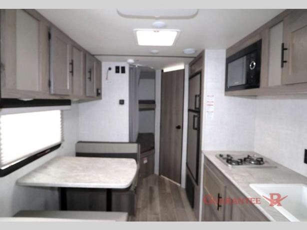 Used 2021 Gulf Stream RV Conquest Super Lite 197BH image 6