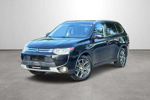 2015 Mitsubishi Outlander GT - No Accidents, Leather, Backup Camera image 1