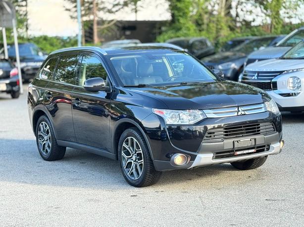 2015 Mitsubishi Outlander GT - No Accidents, Leather, Backup Camera image 3