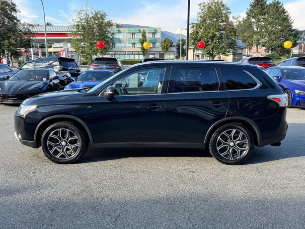2015 Mitsubishi Outlander GT - No Accidents, Leather, Backup Camera image 8
