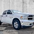 2022 RAM 1500 Classic SLT | 5'7 Box | 5.7L HEMI V8 | Engine Block Heater | Class thumbnail image 3