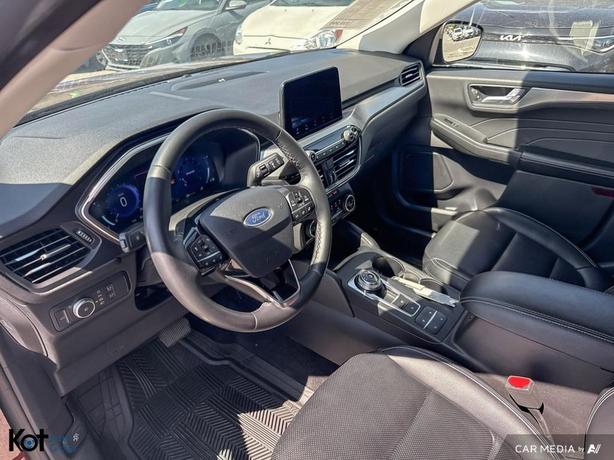 2021 Ford Escape Titanium FULL LOAD! BACKUP CAMERA! REAR CROSS TRAFFIC! image 6