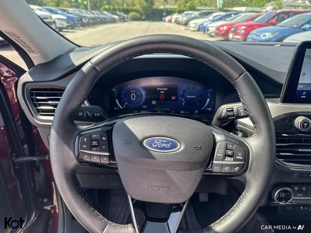 2021 Ford Escape Titanium FULL LOAD! BACKUP CAMERA! REAR CROSS TRAFFIC! image 7