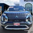 2023 Mitsubishi Outlander SE | One Owner | No Reported Accidents! thumbnail image 2