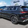 2023 Mitsubishi Outlander SE | One Owner | No Reported Accidents! thumbnail image 4