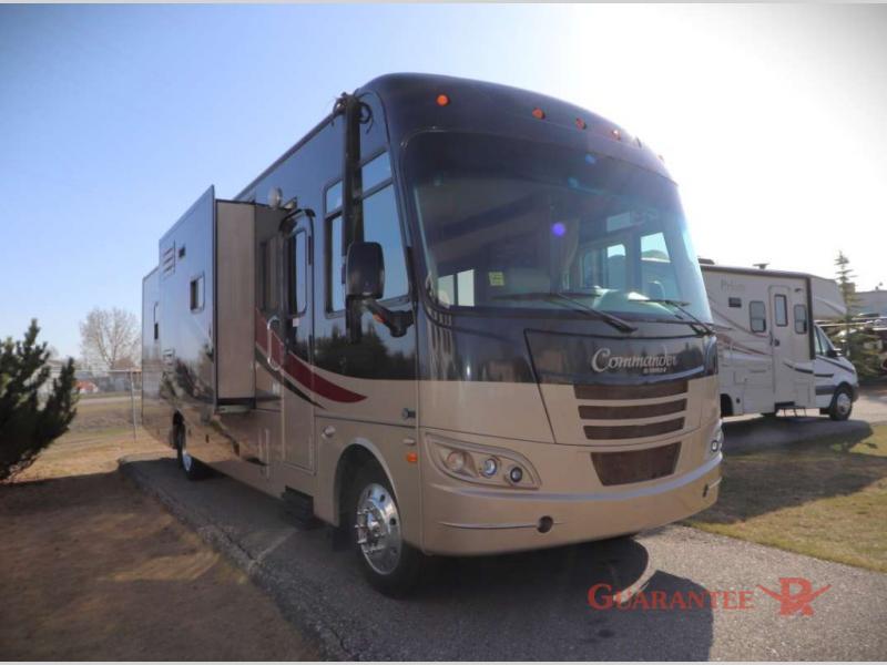 Used 2010 Triple E Commander 3712 display photo