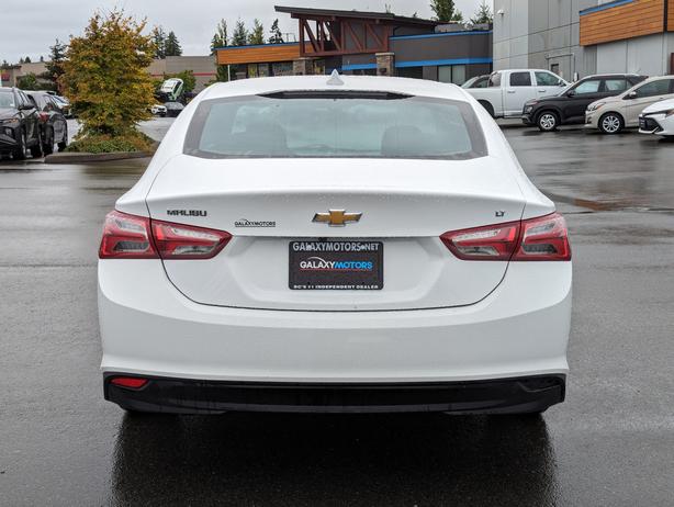 2022 Chevrolet Malibu LT - No Accidents, Remote Start, Heated Seats image 7