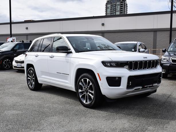 2023 Jeep Grand Cherokee Overland - Leather, Ventilated Seats, Navigation image 6