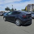 2024 Tesla Model Y RWD *Ltd Avail* Sport Utility | One Owner | No Reported Accid thumbnail image 4