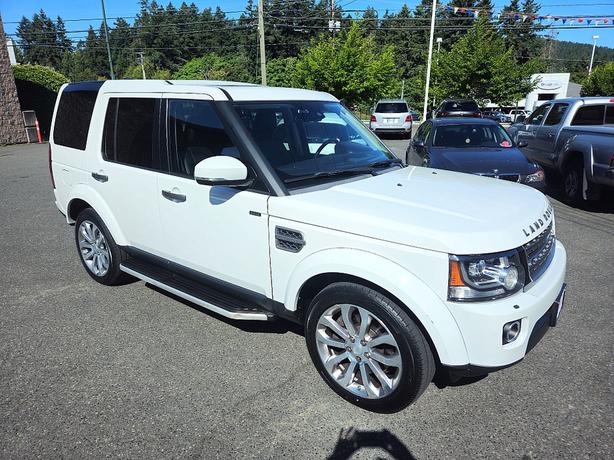 2015 Land Rover  LR4 HSE image 1