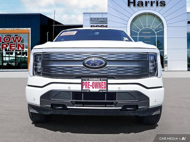 2023 Ford F-150 Lightning LARIAT 4WD SuperCrew 5.5' Box | No Reported Accidents! image 2