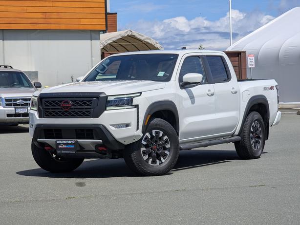 2023 Nissan Frontier Pro-4X - 3.8L V6, Crew Cab, Short Box, 4x4 image 1