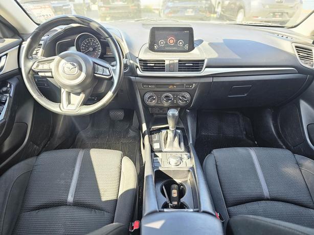 2018 Mazda3 Sport GS Auto image 6