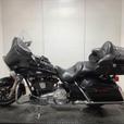 2016 Harley-Davidson Flhtcu Electra Glide Ultra Classic Motorcycle thumbnail image 3