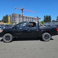 2014 Nissan Titan 4WD Crew Cab SWB SL | Keyless Entry | Back Up Camera! thumbnail image 3