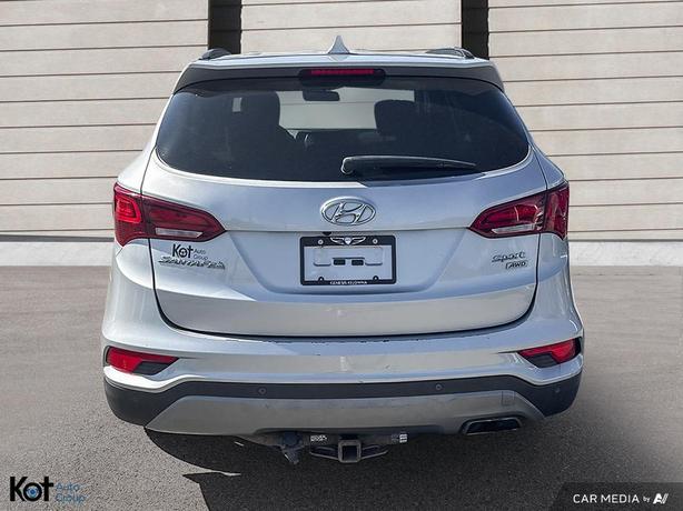 2017 Hyundai Santa Fe Sport PREMIUM image 5