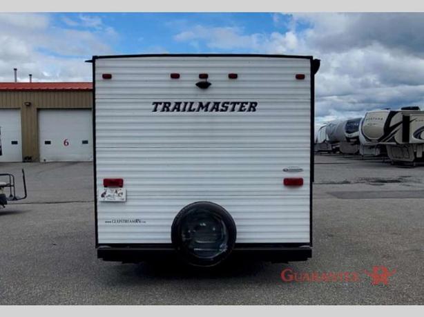 Used 2022 Gulf Stream RV Trailmaster Super Lite 199DD image 6