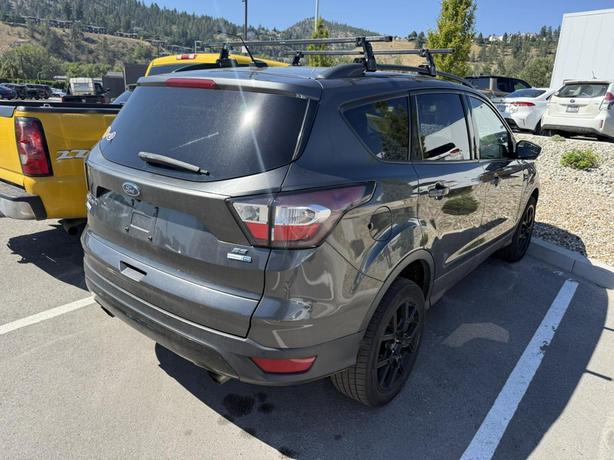 2018 Ford Escape SE image 3