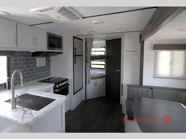 Used 2021 Keystone RV Bullet 243BHS image 8