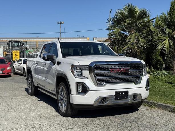 2019 GMC Sierra 1500 Denali CrewCab Short Box 4WD image 2