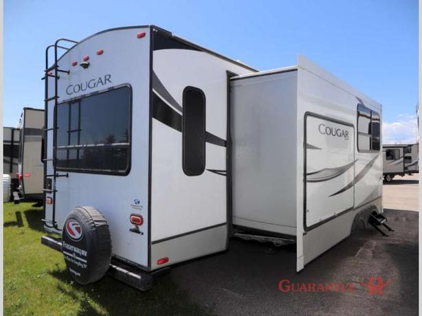 Used 2021 Keystone RV Cougar Half-Ton 29RLKWE image 5