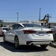2021 Nissan Altima Platinum AWD thumbnail image 8