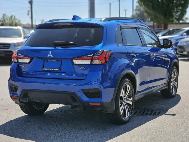 2020 Mitsubishi RVR SEL - Heated Seats, Blind Spot Warning image 5