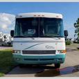 Used 1999 Georgie Boy Cruise Master 3515 thumbnail image 2