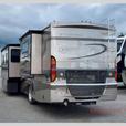 Used 2005 Fleetwood RV Discovery 39L thumbnail image 6