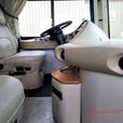 Used 2005 Fleetwood RV Discovery 39L thumbnail image 7