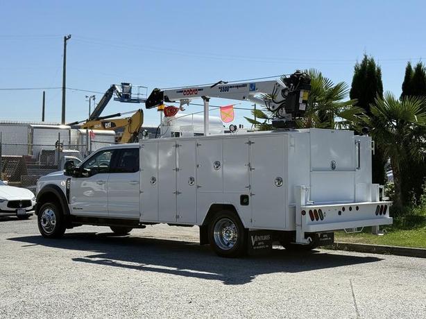 2024 Ford F-550 Super Duty Lariat SuperCrew 4x4 Powerstroke Diesel Service Truck image 7