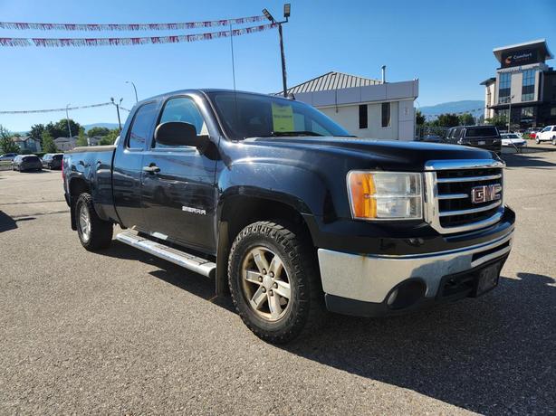 2013 GMC Sierra 1500 SLE image 2