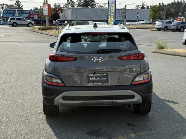 2023 Hyundai Kona Preferred AWD -  Back Up Camera & Heated Seats image 7