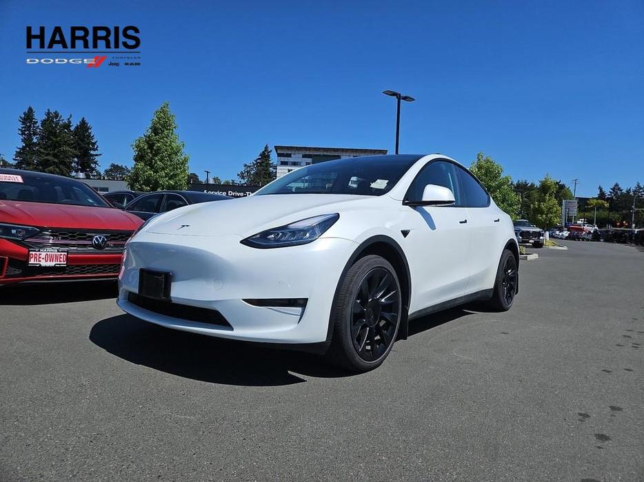 2022 Tesla Model Y Long Range AWD | Backup Camera | One Owner! display photo