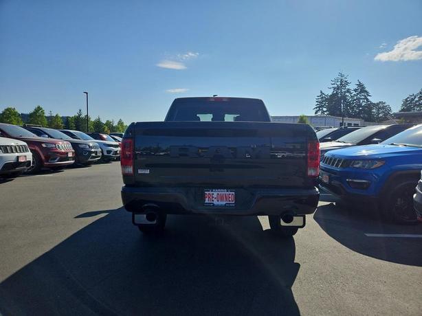2023 RAM 1500 Classic Express 4x4 Crew Cab 5'7 Box | No Reported Accidents! image 5