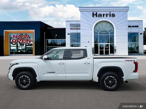 2022 Toyota Tundra 4x4 Crewmax SR | Keyless Start | Bluetooth Connection! image 3