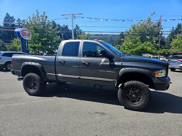 2003 Dodge  Ram 3500 SLT image 1