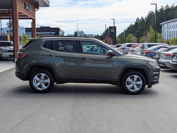 2018 Jeep Compass North - 4x4, Navigation, Remote Start, Sunroof image 5