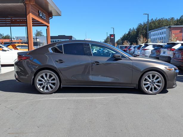 2020 Mazda Mazda3 Preferred - No Accidents, AWD, Sunroof, Leather image 5