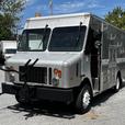 2008 Morgan Olson Workhorse W62 16-Foot Mobile Service Workshop Step Van thumbnail image 4