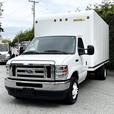 2021 Ford E-450 Super Duty 16-Foot Cube Van thumbnail image 4