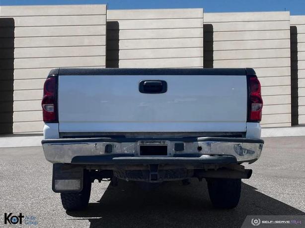 2004 CHEVROLET SILVERADO 2500HD image 5