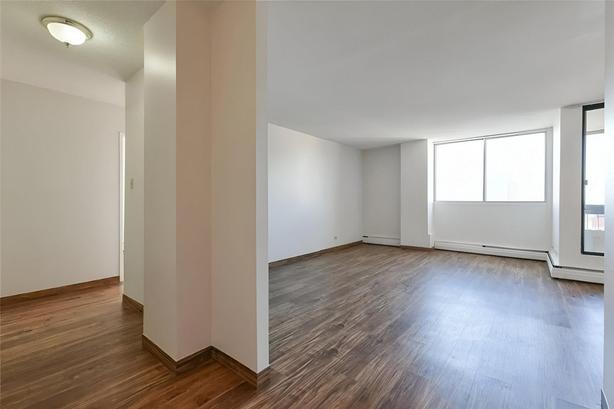 3 Bedrooms Kingsway Lofts &amp; Apartments image 4