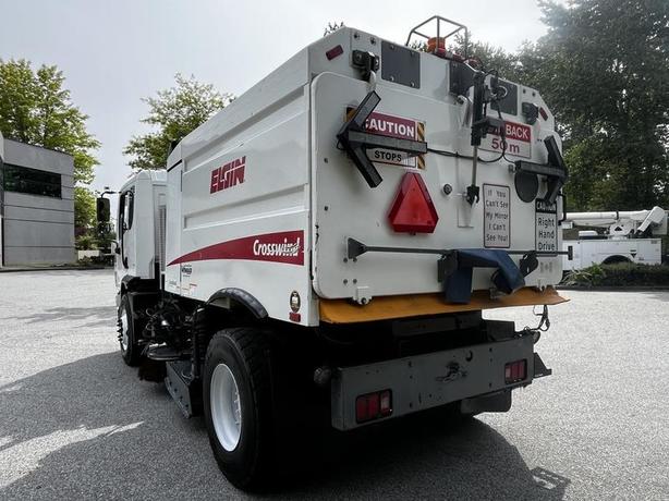 2012 Autocar Xpert Elgin Sweeper Cummins Diesel Air Brakes image 8