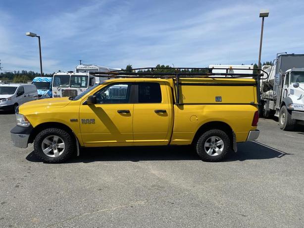 2015 RAM 1500 Tradesman Quad Cab 4WD With work canopy image 2